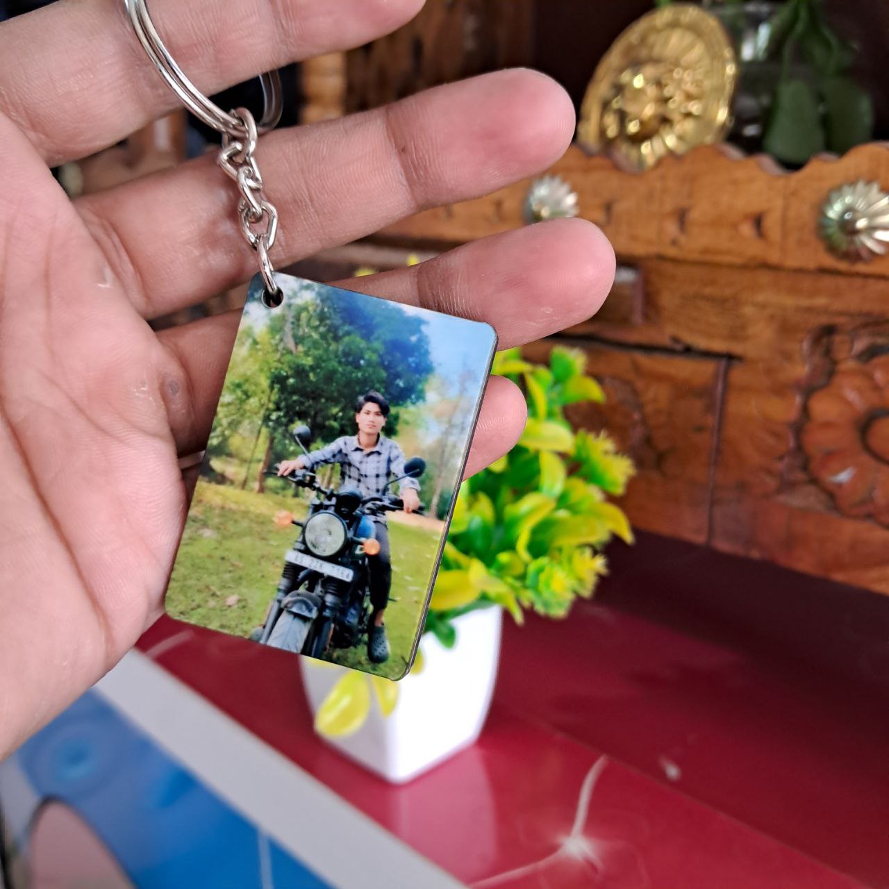 Rectangle-Photo-Keychain Personalized keychain online Custom photo keychain Rectangle shape keychain Single side keychain print Double side keychain printing Custom gift keychain Buy keychain with photo