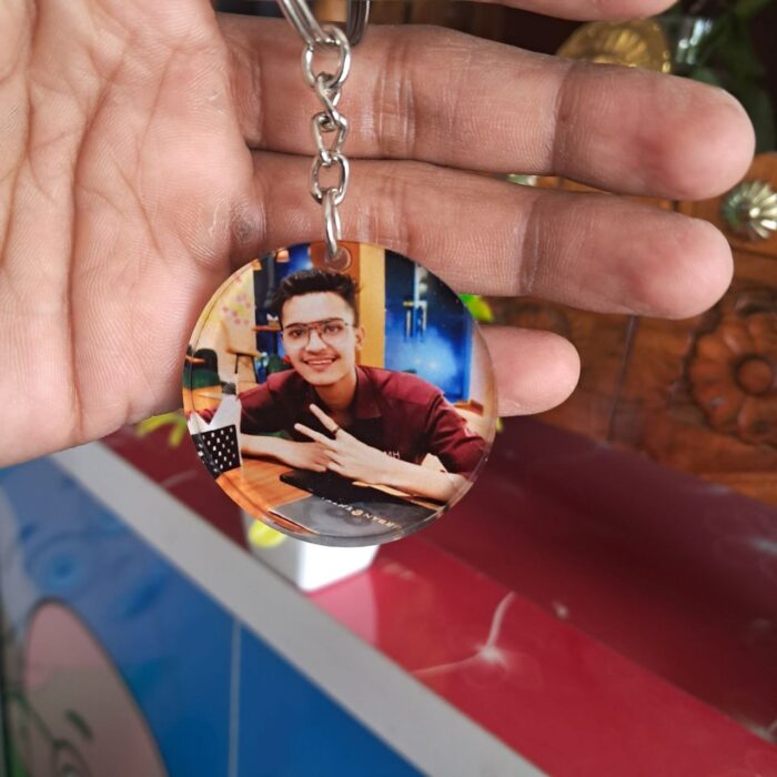 Round-Photo-Keychain Personalized keychain online Custom photo keychain Rectangle shape keychain Single side keychain print Double side keychain printing Custom gift keychain Buy keychain with photo